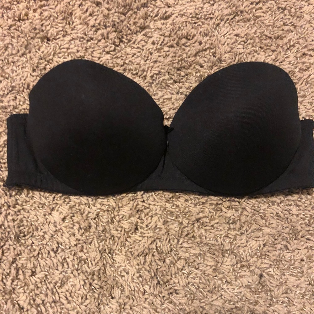Strapless bra